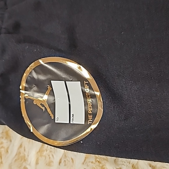 NWT Black and Gold Jordan sweatpants - Picture 3 of 7